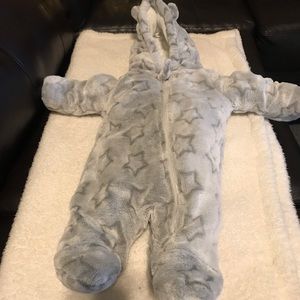 Baby girl clothes 0-3 months